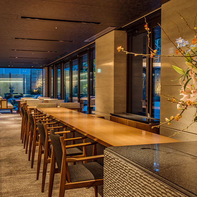 オークララウンジ