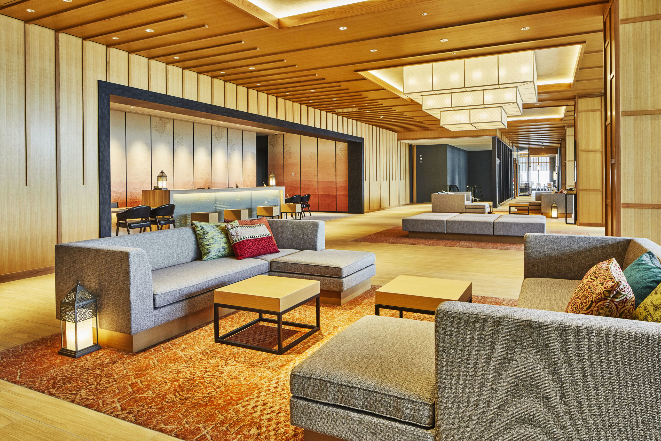 エミオン京都ロビー