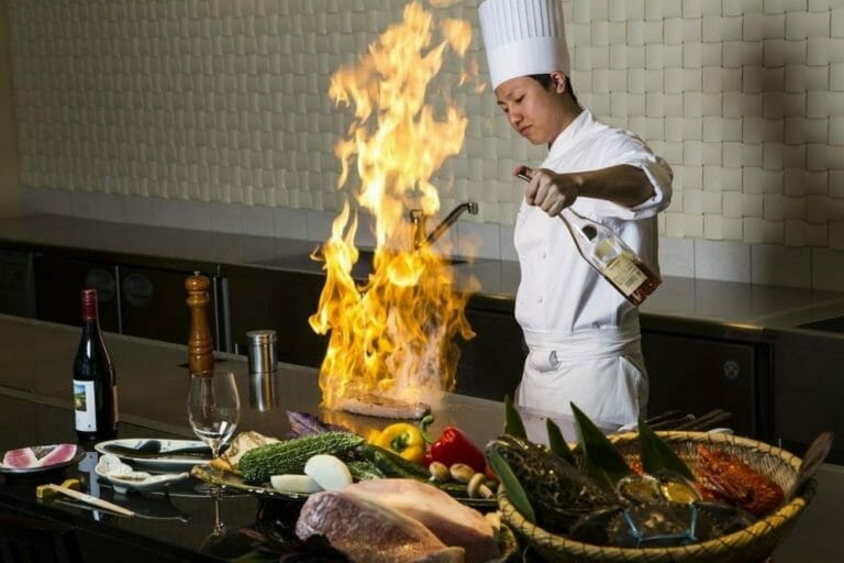 ｶﾇﾁｬﾍﾞｲﾘｿﾞｰﾄ調理師