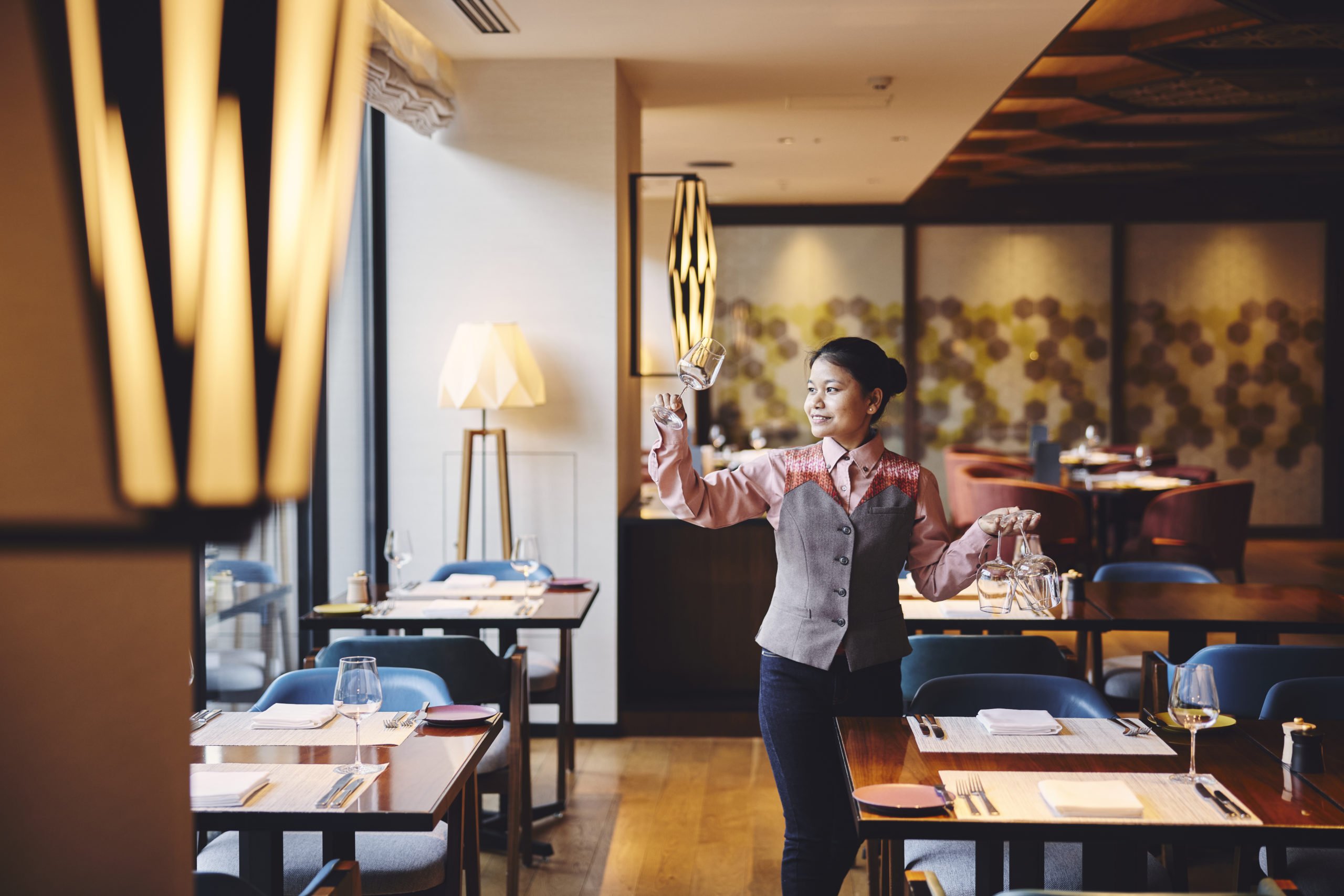 ホテルインディゴ箱根館内スタッフ②