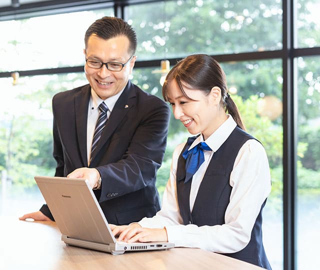 相鉄ホテルマネジメント　館内スタッフ