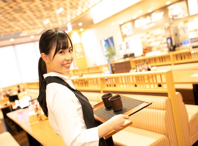 名古屋飲食店　ホール