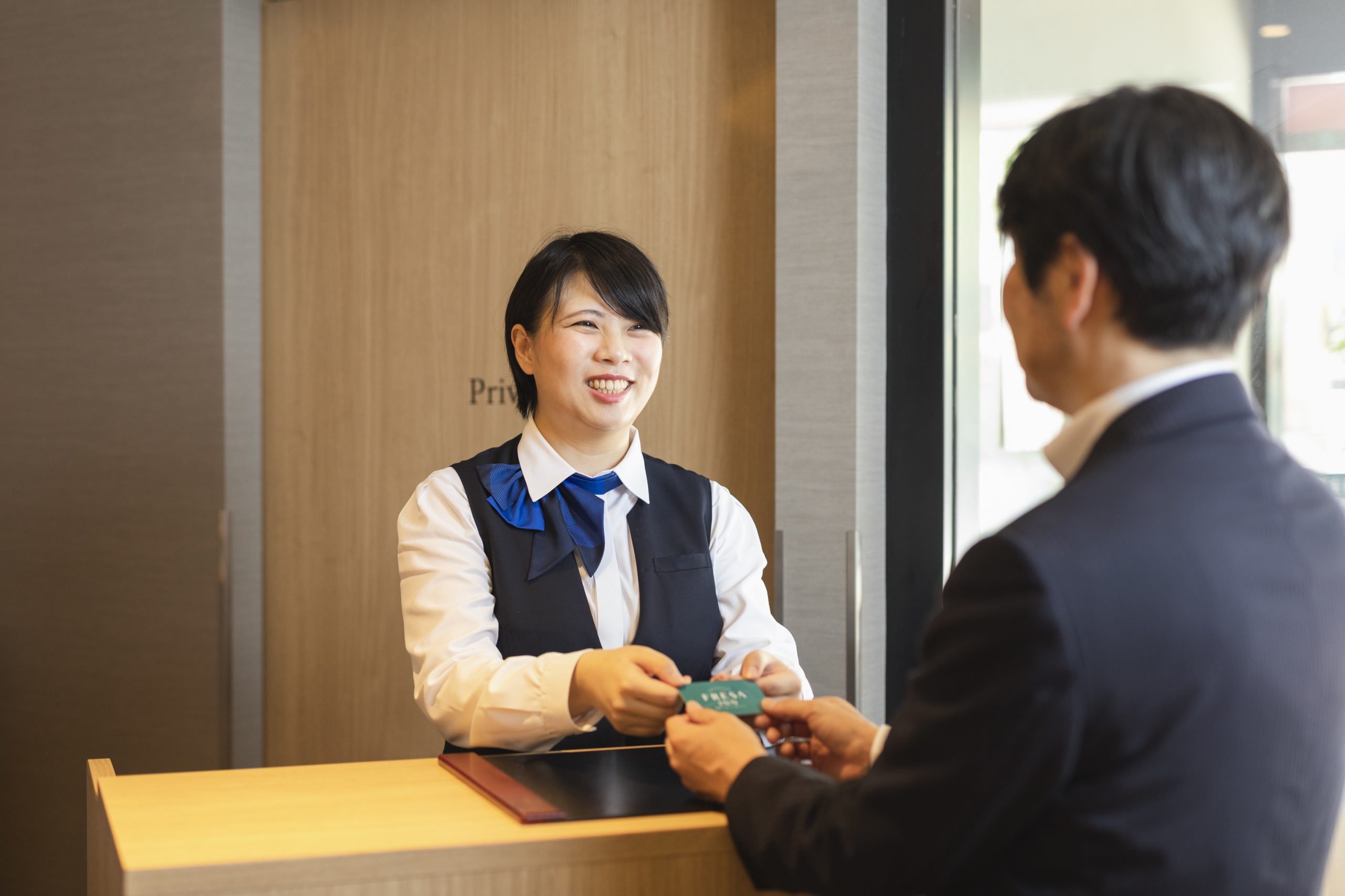 相鉄ホテルマネジメント①フロント