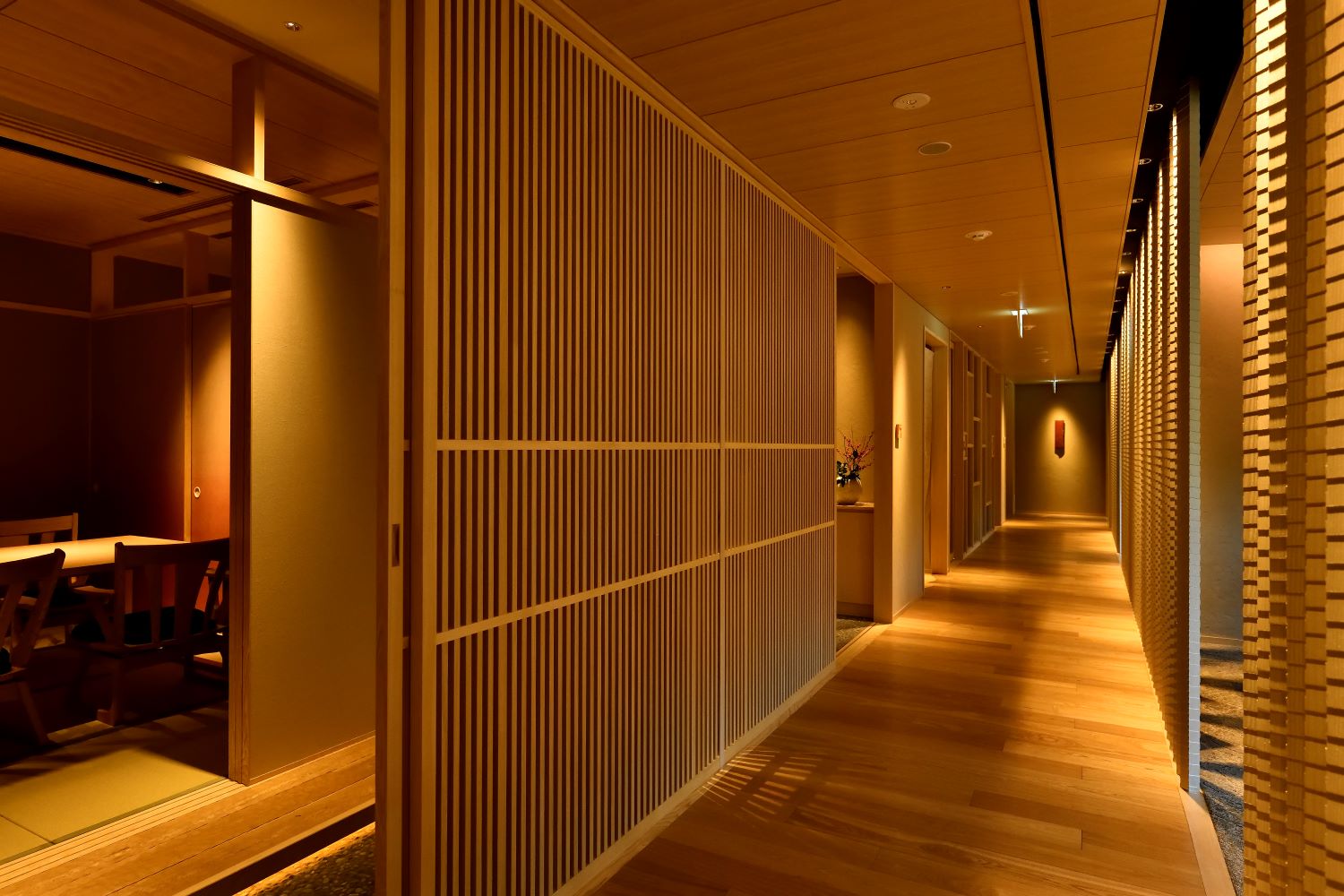 洒落ーアイビー　道路