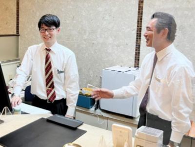 アスティア従業員